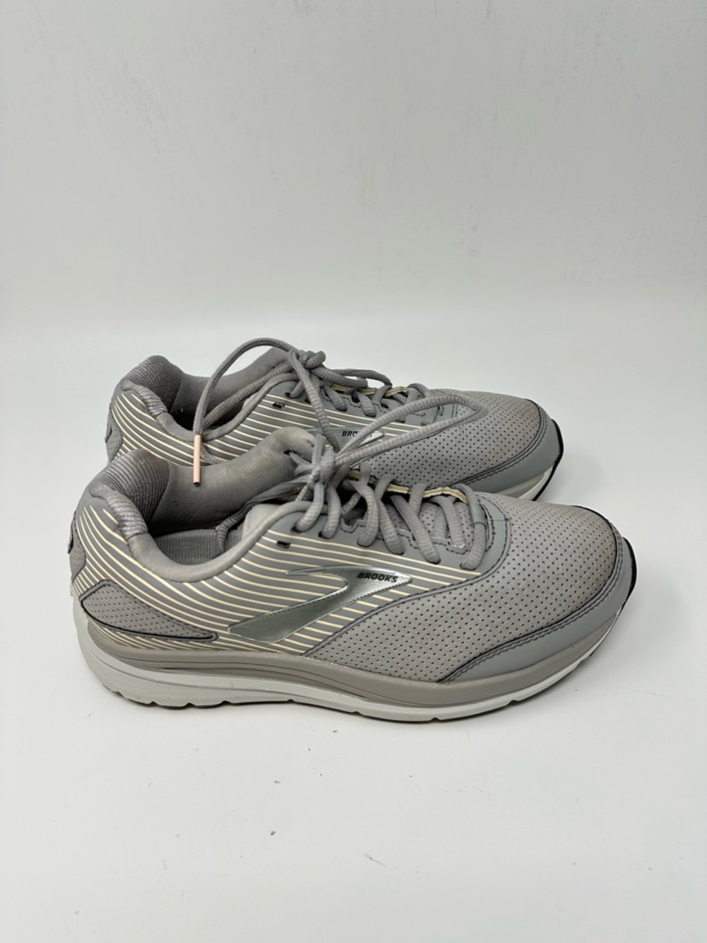 Brooks Addiction Walker Shoes Womens 8 Purple Grey Walking‎ Athletic Sneakers - Picture 3 of 14